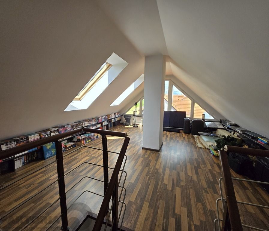 dom szeregowy, 5 pokoi Mierzyn. Zdjęcie 9