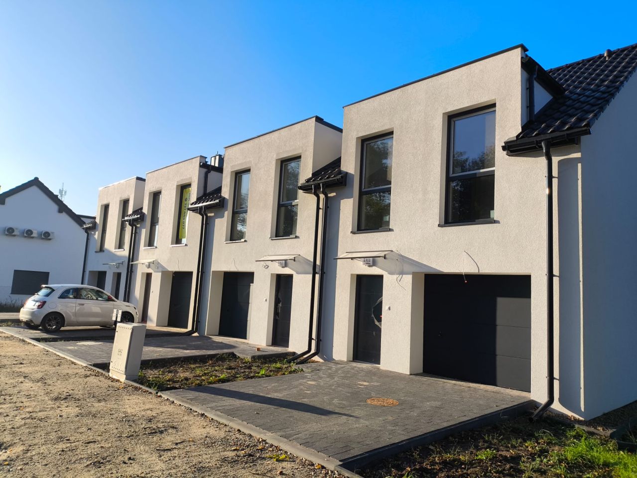 dom szeregowy, 4 pokoje Psary, ul. Główna