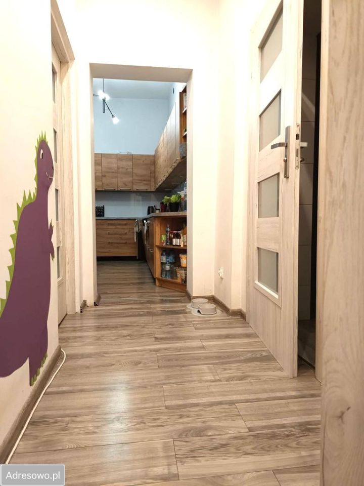 Mieszkanie 5-pokojowe Prudnik, ul. Szkolna. Zdjęcie 2