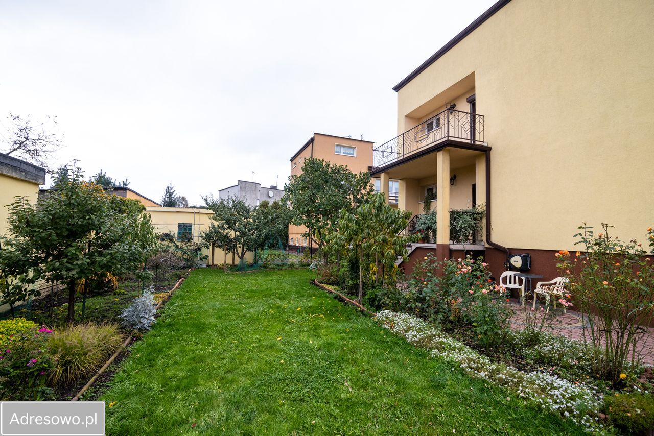 dom wolnostojący, 4 pokoje Radomsko, ul. Kwiatowa. Zdjęcie 10