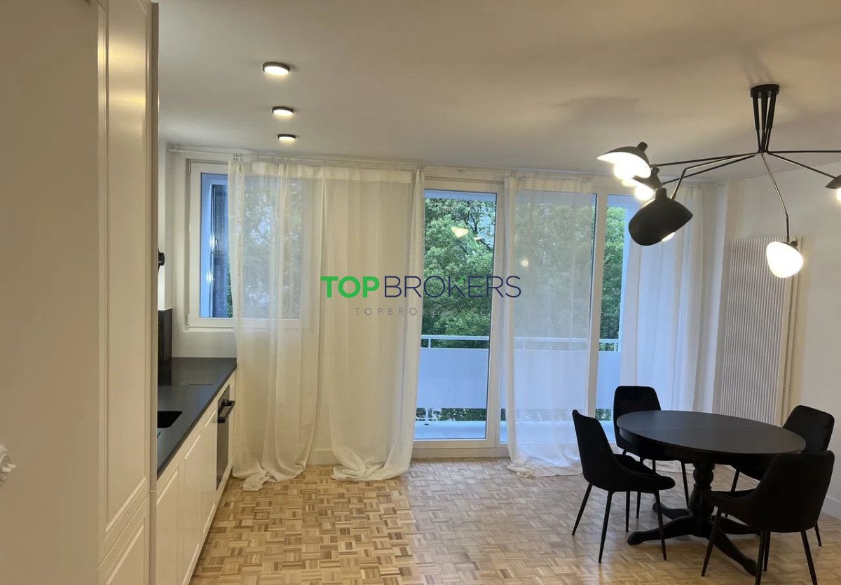 Mieszkanie 3-pokojowe Warszawa Śródmieście, ul. Bonifraterska