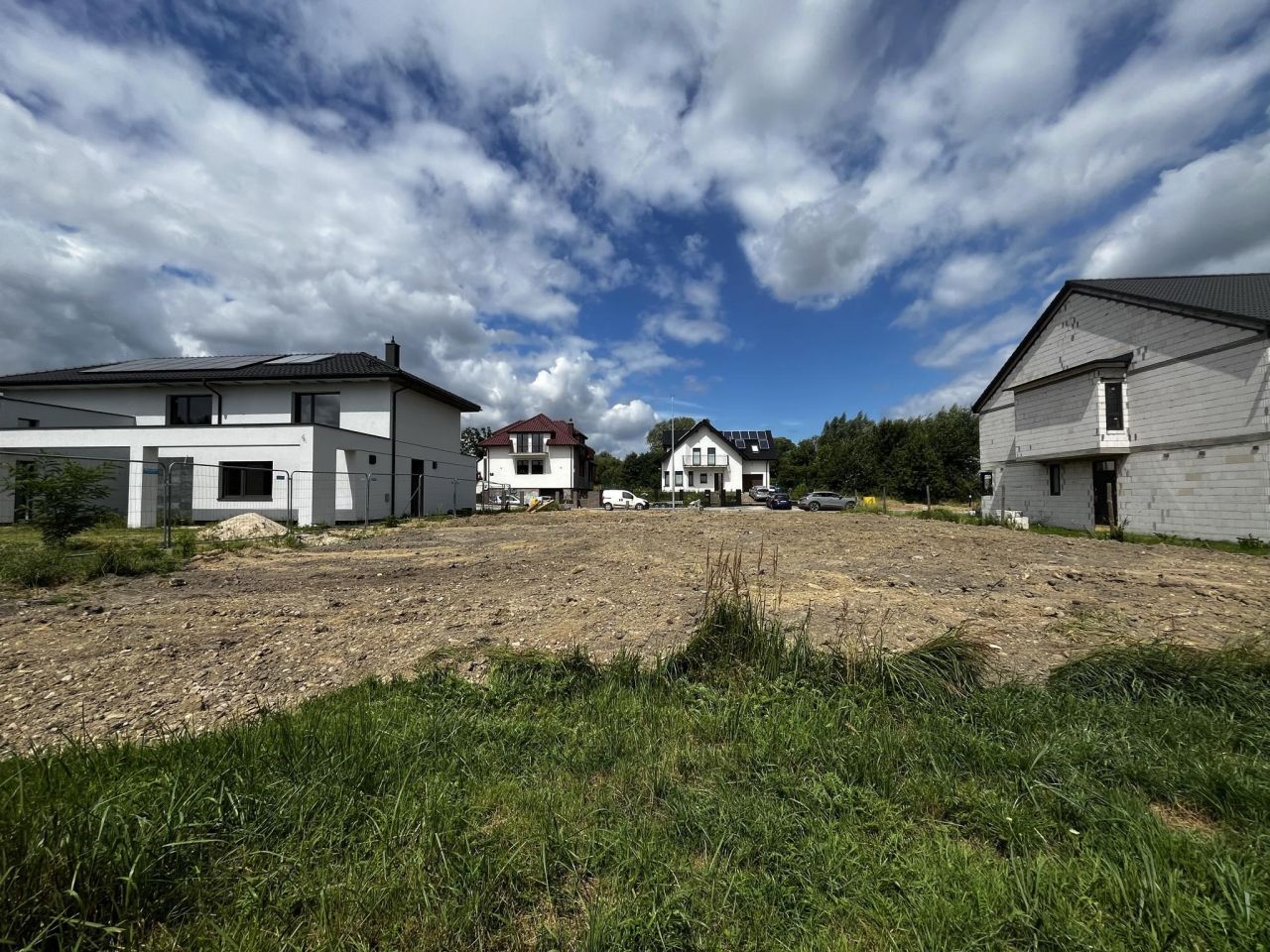 Zemljište, 816 m²