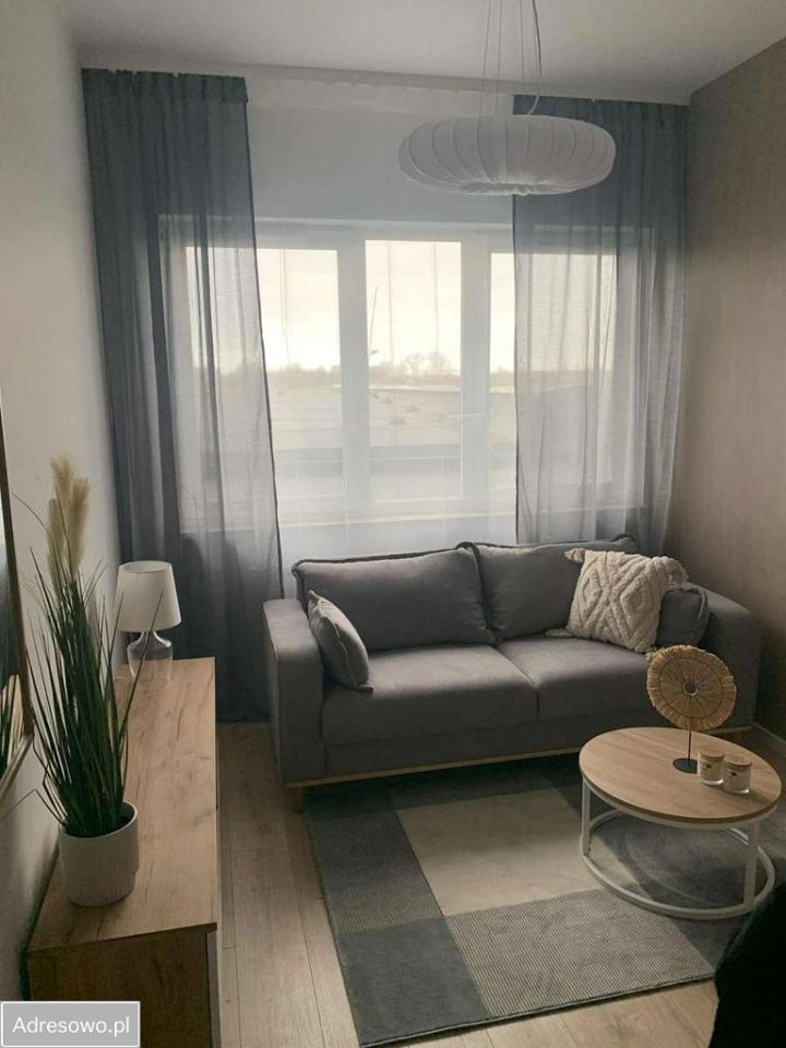 Mieszkanie 2-pokojowe Kobylnica. Zdjęcie 2