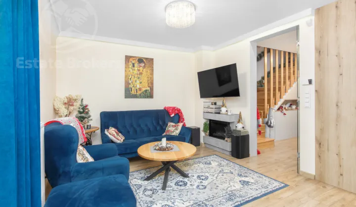 bliźniak, 4 pokoje Dobrzykowice, ul. Polna