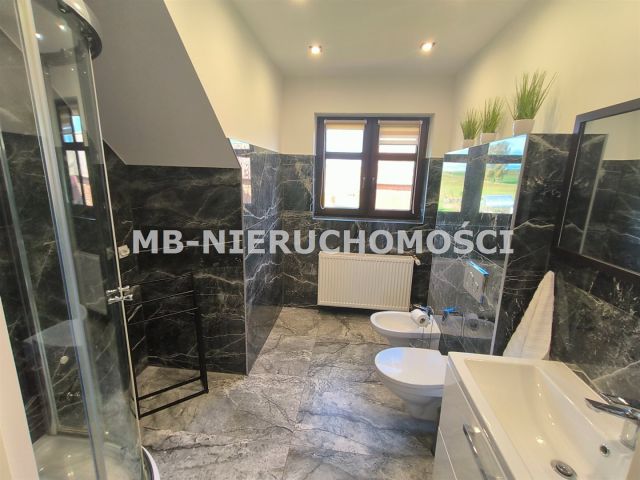 dom wolnostojący, 5 pokoi Trelkowo. Zdjęcie 12