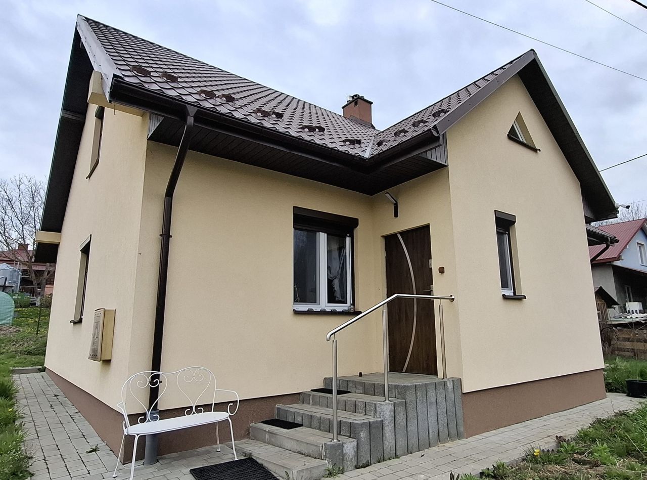 dom wolnostojący, 4 pokoje Rozbórz Długi. Zdjęcie 1