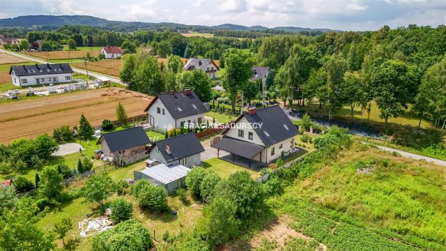 dom wolnostojący, 4 pokoje Bęczyn. Zdjęcie 33