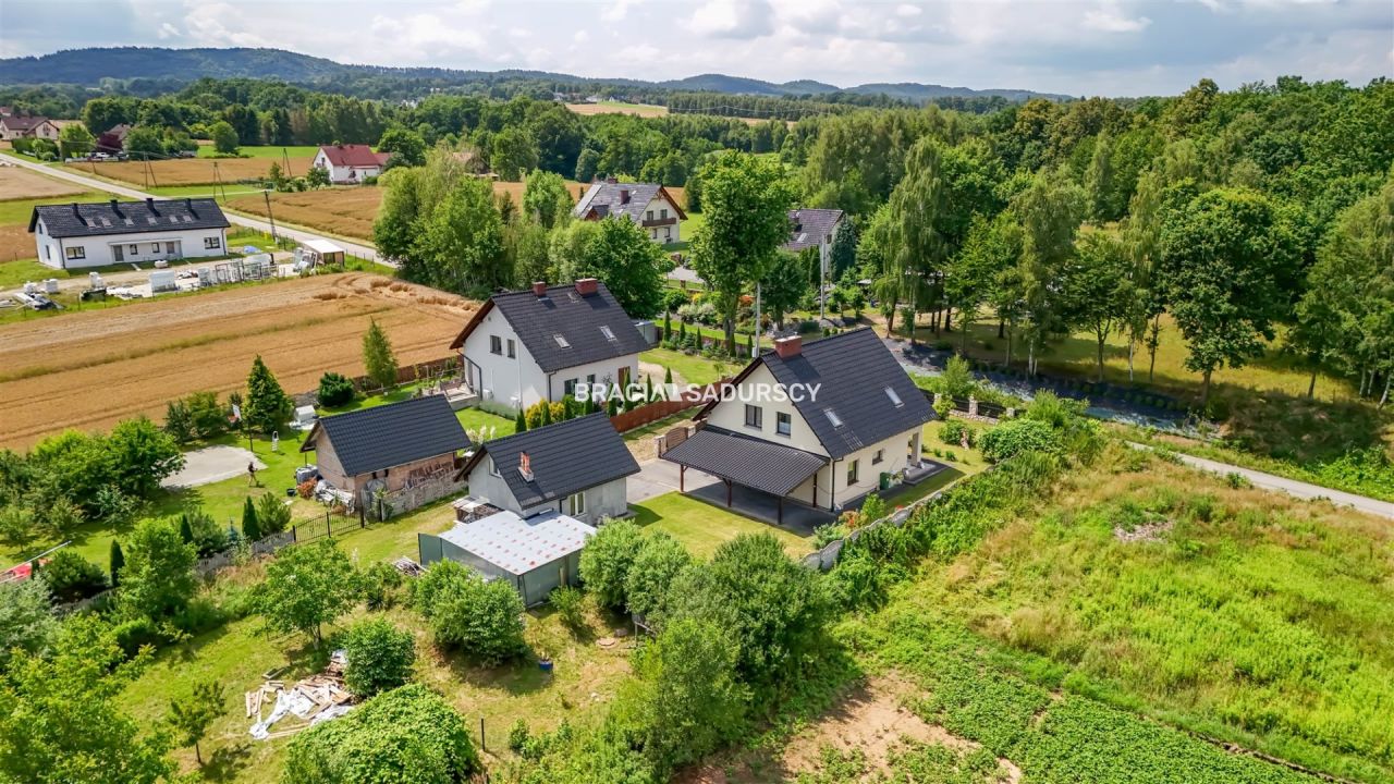 dom wolnostojący, 4 pokoje Bęczyn. Zdjęcie 33