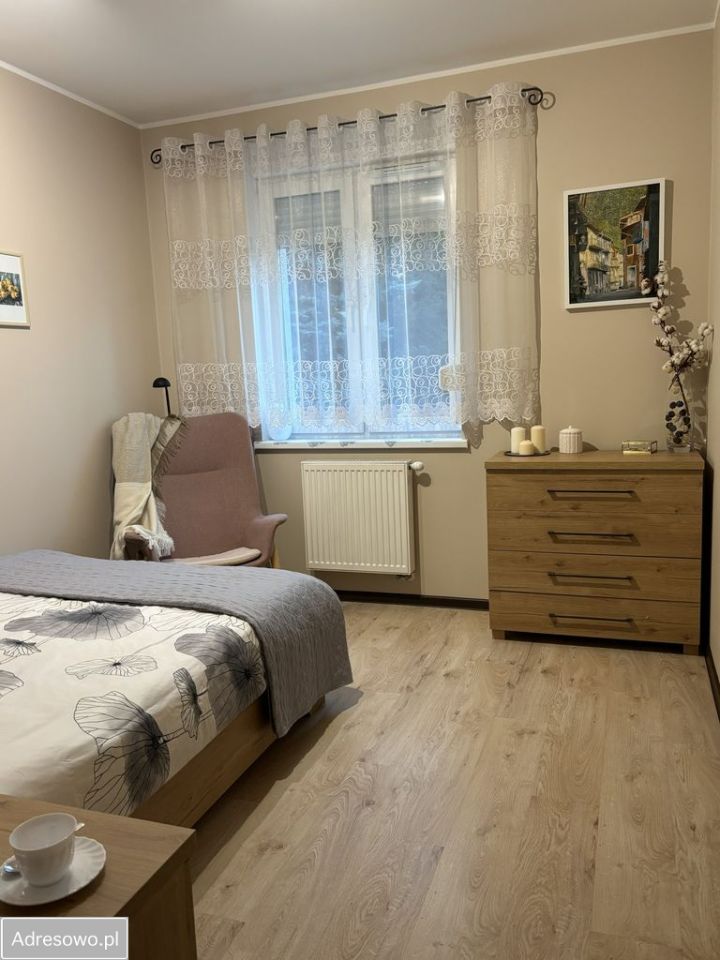 Mieszkanie 3-pokojowe Jelenia Góra Cieplice Śląskie-Zdrój, ul. Zielona. Zdjęcie 7