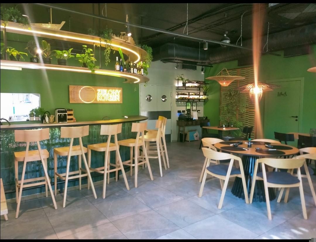 Lokal Józefosław, Urocza. Zdjęcie 2