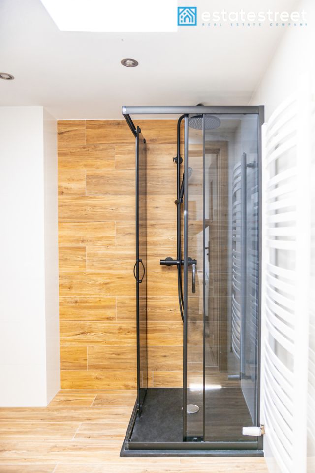 Mieszkanie 3-pokojowe Katowice Śródmieście, pl. Oddziałów Młodzieży Powstańczej. Zdjęcie 8