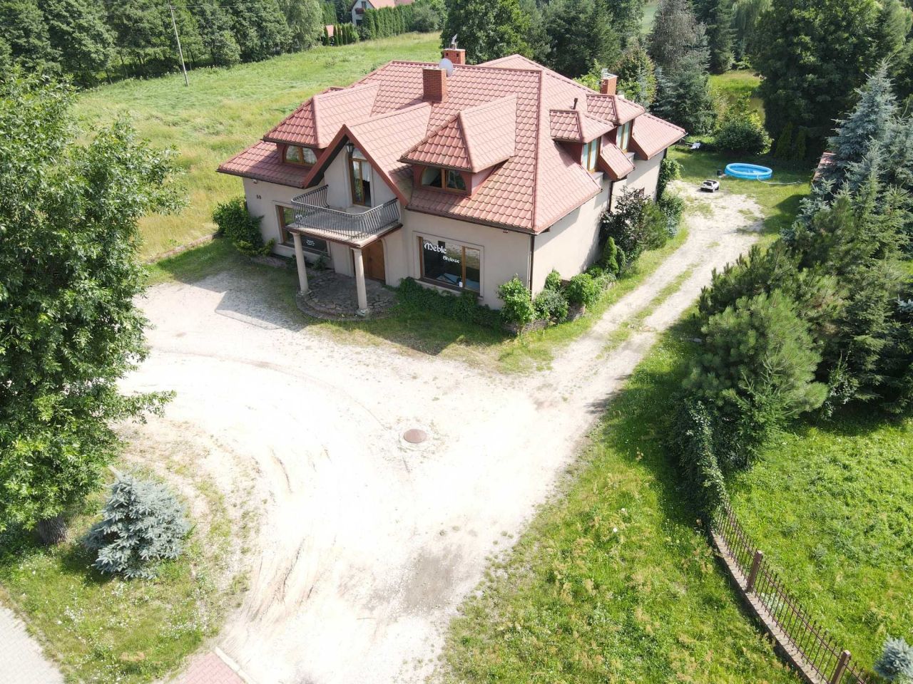 Nieruchomość komercyjna Komorów. Zdjęcie 2