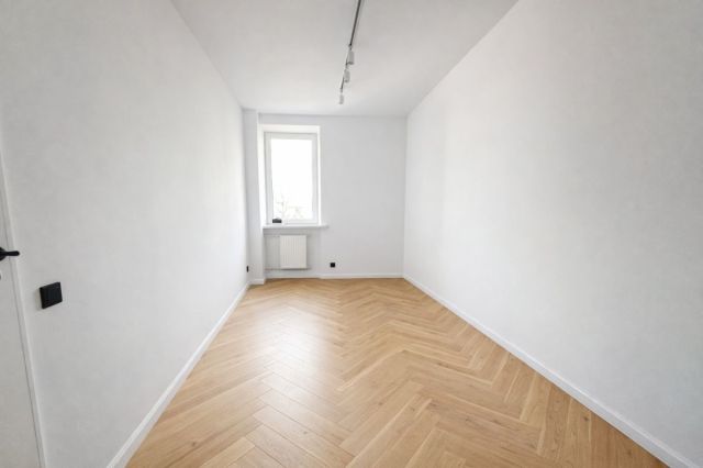 Mieszkanie 2-pokojowe Warszawa Włochy, ul. Marcina Flisa. Zdjęcie 6