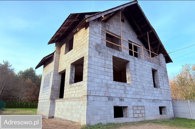 dom wolnostojący, 4 pokoje Sokole Pole. Zdjęcie 1