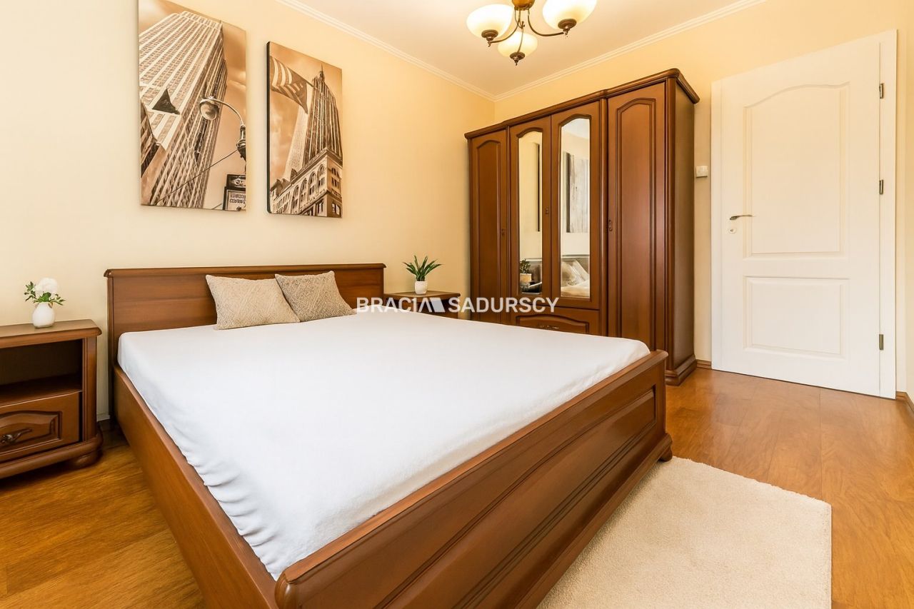 Mieszkanie 3-pokojowe Kraków Grzegórzki, al. Pokoju. Zdjęcie 3