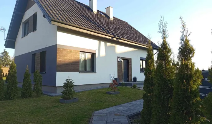 dom wolnostojący, 6 pokoi Trzemiętowo, ul. Wodna