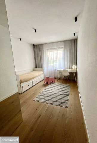 Mieszkanie 2-pokojowe Gdynia Redłowo, ul. Powstania Wielkopolskiego. Zdjęcie 11