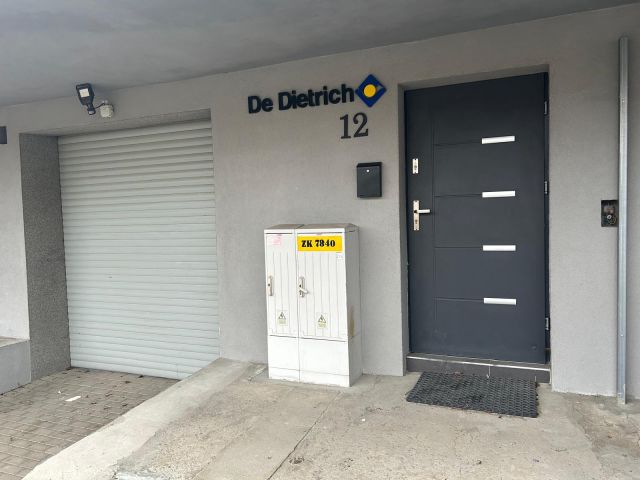 Hala/magazyn Prudnik, ul. Batorego. Zdjęcie 1