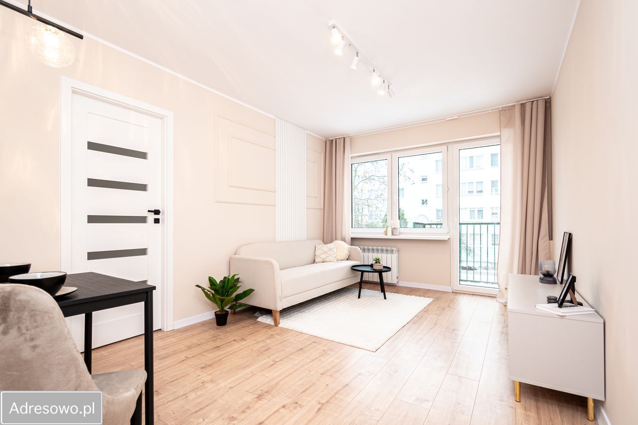 Mieszkanie 3-pokojowe Ostrów Wielkopolski, ul. Konopnickiej. Zdjęcie 2