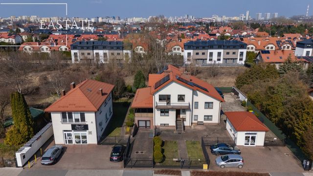 dom wolnostojący, 15 pokoi Warszawa Wawer, ul. Kadetów. Zdjęcie 6