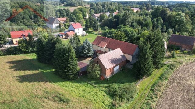 dom wolnostojący, 5 pokoi Sławnikowice. Zdjęcie 3