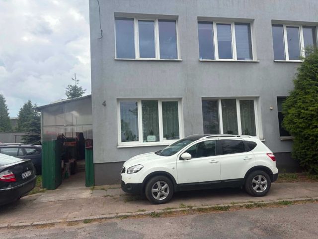 Mieszkanie 3-pokojowe Lipsko. Zdjęcie 1