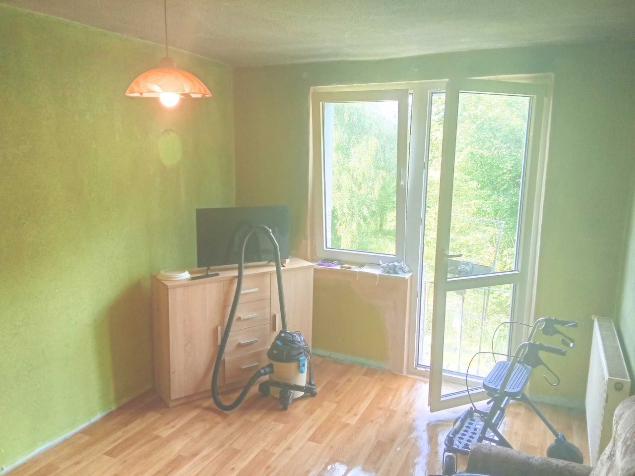 Mieszkanie 1-pokojowe Raszówka. Zdjęcie 4