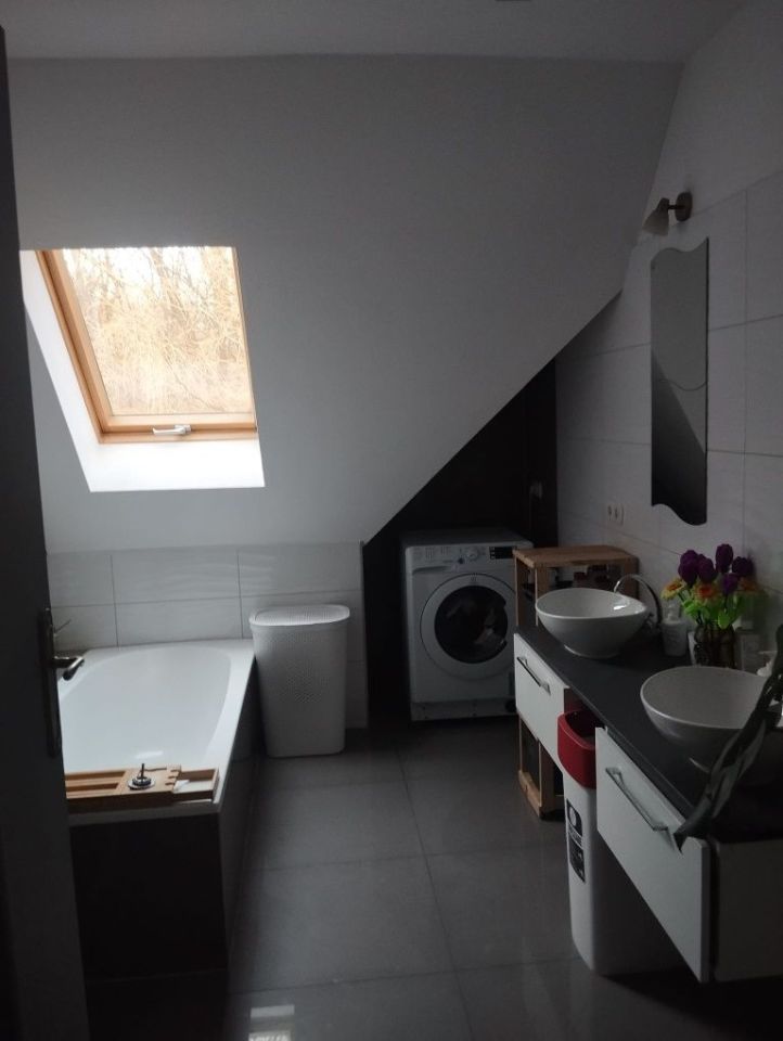 dom wolnostojący, 4 pokoje Nowy Sącz Poręba Mała, ul. Bohaterów Orła Białego. Zdjęcie 2