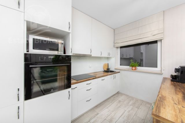 Mieszkanie 4-pokojowe Wrocław Stabłowice, ul. Lubomierska. Zdjęcie 3