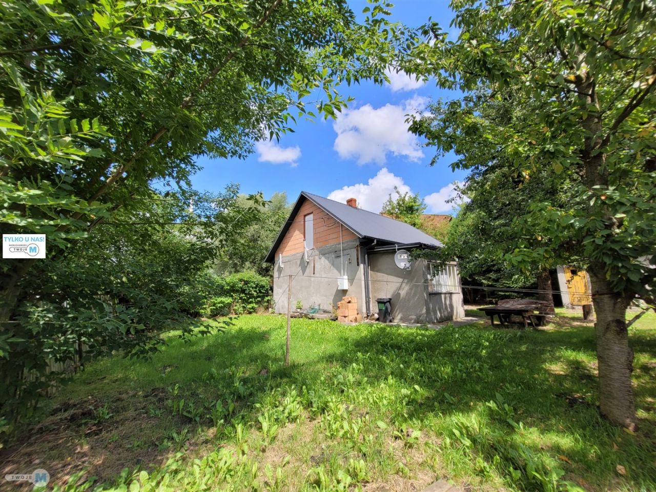 dom wolnostojący, 2 pokoje Działoszyce. Zdjęcie 1