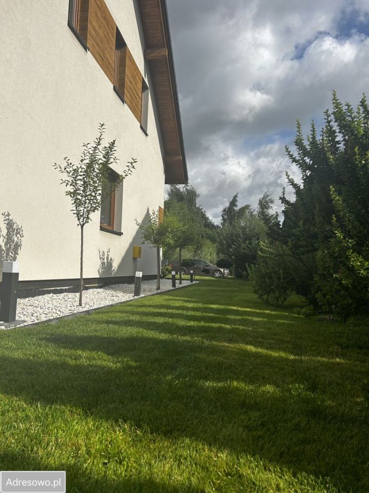 bliźniak, 5 pokoi Dobrzykowice. Zdjęcie 18