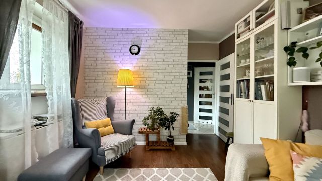 Mieszkanie 3-pokojowe Błonie, ul. Romualda Traugutta. Zdjęcie 1