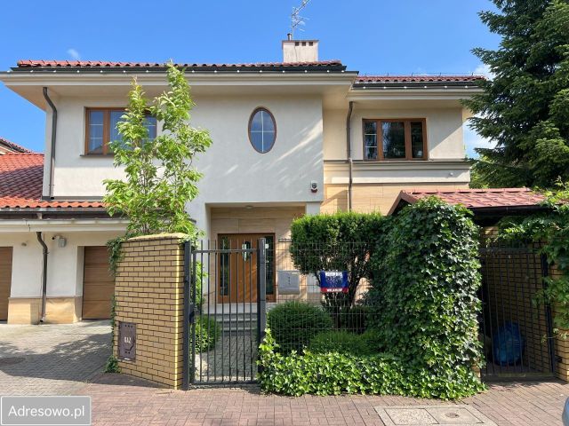 dom szeregowy, 7 pokoi Warszawa Wilanów. Zdjęcie 1