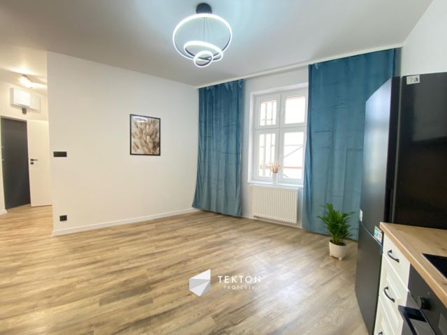 Mieszkanie 2-pokojowe Poznań Łazarz, ul. Kolejowa. Zdjęcie 2