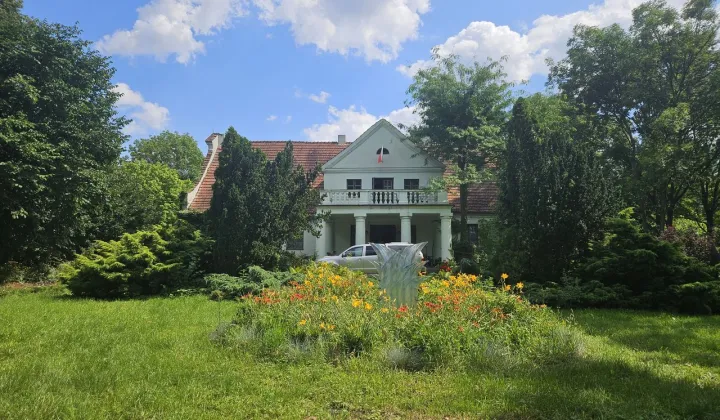 dom wolnostojący Jedwabno