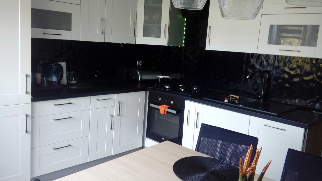 Mieszkanie 3-pokojowe Bierzwnik, ul. Szkolna. Zdjęcie 4