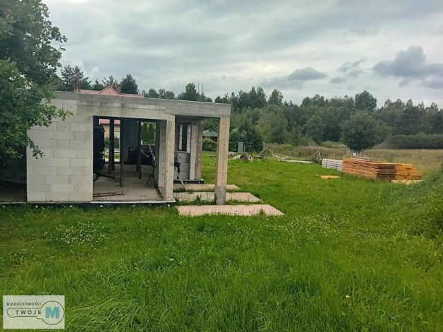 bliźniak, 8 pokoi Miedziana Góra. Zdjęcie 6