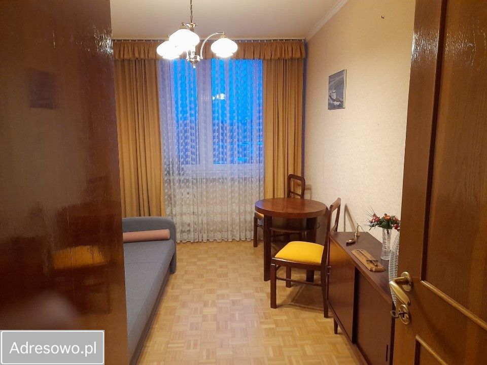 Mieszkanie 3-pokojowe Warszawa Saska Kępa. Zdjęcie 2