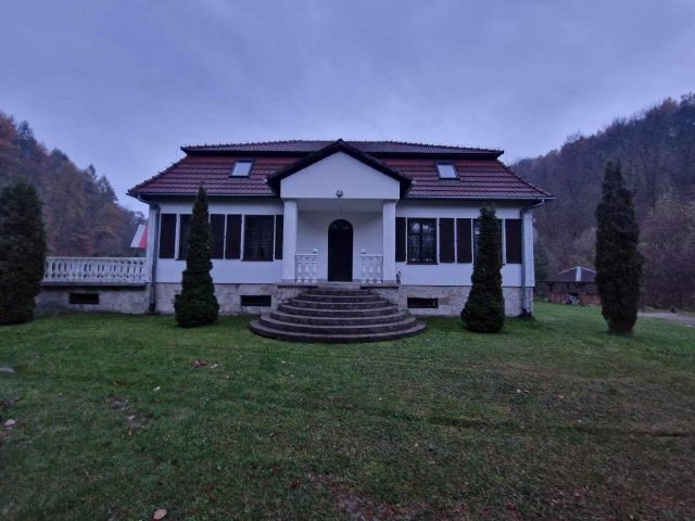 dworek, 10 pokoi Wola Kalinowska, ul. Prądnicka. Zdjęcie 1