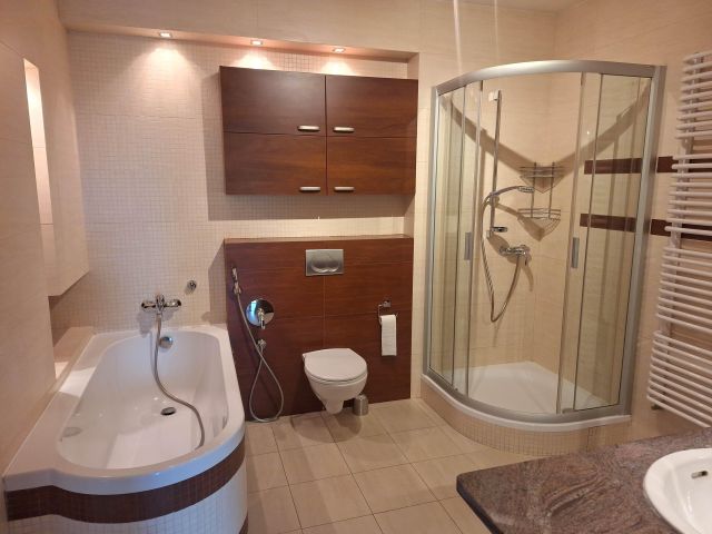 inny, 4 pokoje Łomianki, ul. Racławicka. Zdjęcie 11