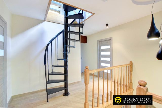 bliźniak, 5 pokoi Jurowce. Zdjęcie 18