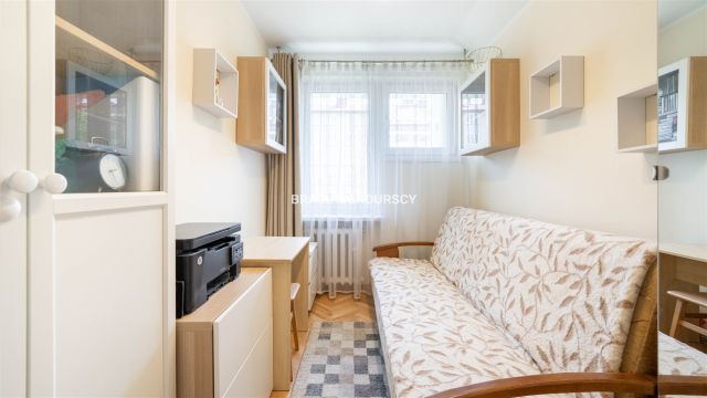 Mieszkanie 4-pokojowe Kraków Krowodrza, ul. Krowoderskich Zuchów. Zdjęcie 8