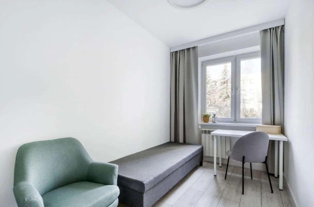 Pokój Pruszków Centrum, al. Niepodległości. Zdjęcie 1