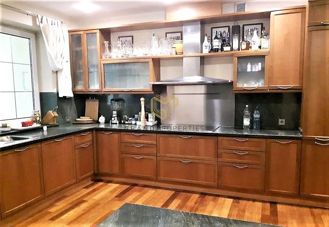 dom wolnostojący, 10 pokoi Warszawa Radość. Zdjęcie 6