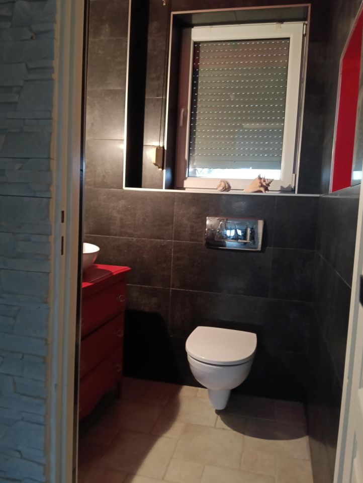 dom szeregowy, 4 pokoje Krasne, Krasne. Zdjęcie 5