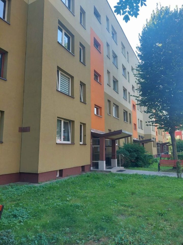Mieszkanie 2-pokojowe Sosnowiec Niwka, ul. Konstytucji. Zdjęcie 1
