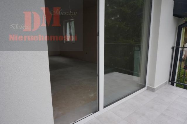 Mieszkanie 4-pokojowe Warszawa Wesoła. Zdjęcie 3