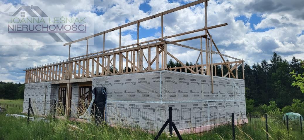 bliźniak, 5 pokoi Niesułowice. Zdjęcie 5