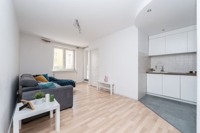 Mieszkanie 3-pokojowe Warszawa Ursus, ul. Tomcia Palucha. Zdjęcie 3