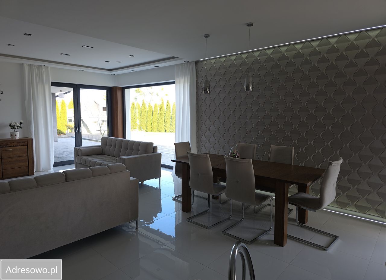 dom wolnostojący, 5 pokoi Wikielec, ul. Tulipanowa. Zdjęcie 15